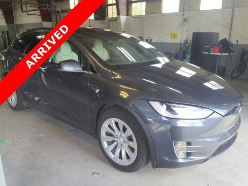 2019 Tesla Model X Long Range