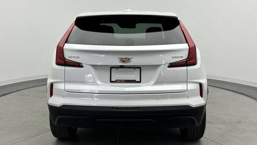 2024 Cadillac XT4 Luxury