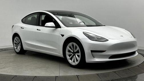 2023 Tesla Model 3 Standard Range