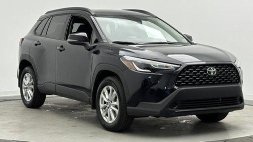 2025 Toyota Corolla Cross LE