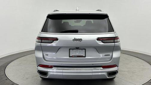 2022 Jeep Grand Cherokee L Overland