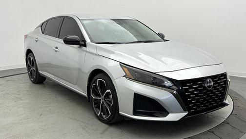 2024 Nissan Altima SR Intelligent AWD