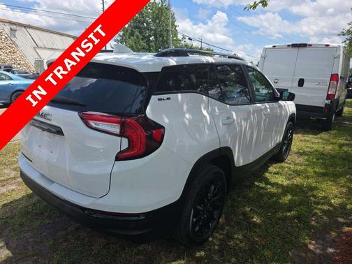 Summit White 2024 GMC Terrain SLE