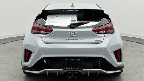 2020 Hyundai Veloster Base