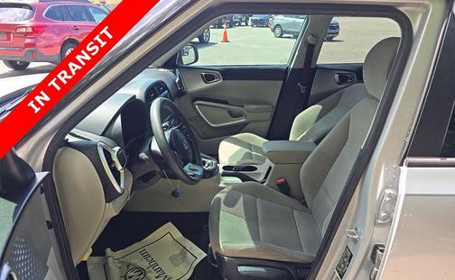 Sparkling Silver 2021 Kia Soul LX