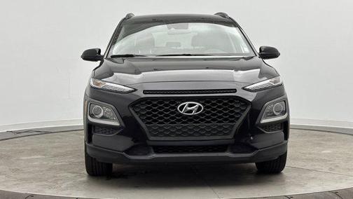 2021 Hyundai KONA SEL