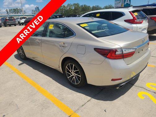 2016 Lexus ES 350 Base