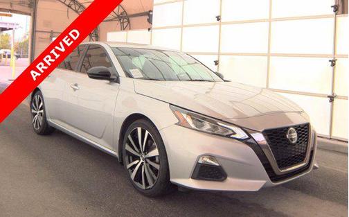 2021 Nissan Altima SR FWD