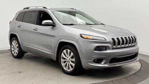 2016 Jeep Cherokee Overland