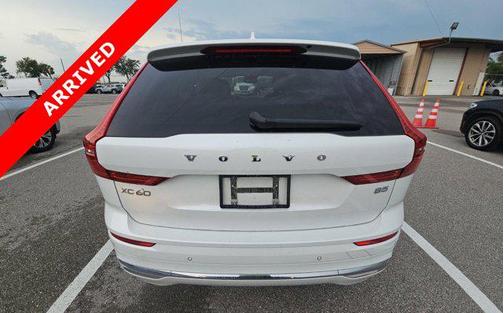 2022 Volvo XC60 B5 Inscription