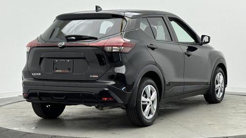 2022 Nissan Kicks S