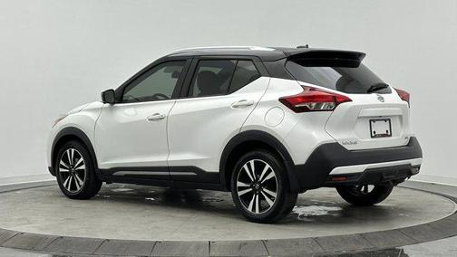 2019 Nissan Kicks SR