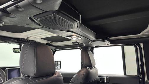 2023 Jeep Wrangler 4-Door Sahara 4x4