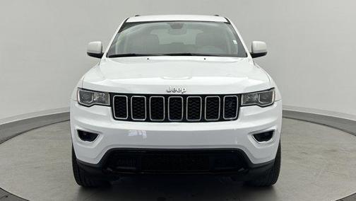 2022 Jeep Grand Cherokee Laredo