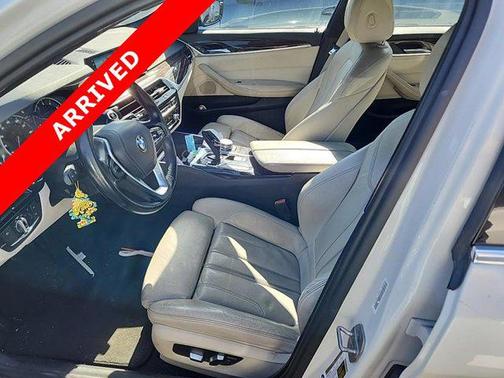 2017 BMW 530 530i