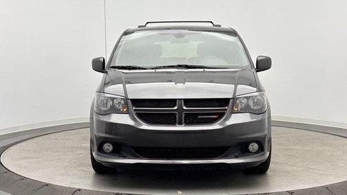 Granite Pearlcoat 2019 Dodge Grand Caravan GT