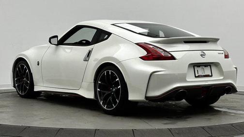 2017 Nissan 370Z NISMO