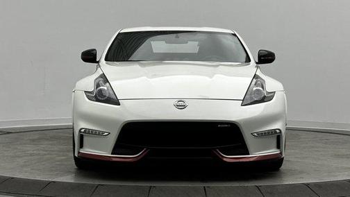 2017 Nissan 370Z NISMO
