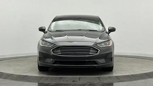 2020 Ford Fusion Hybrid SE