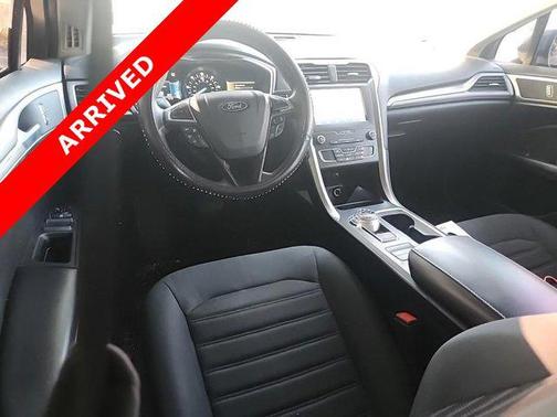 2020 Ford Fusion Hybrid SE