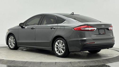 2020 Ford Fusion Hybrid SE