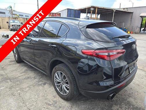 2022 Alfa Romeo Stelvio Sprint