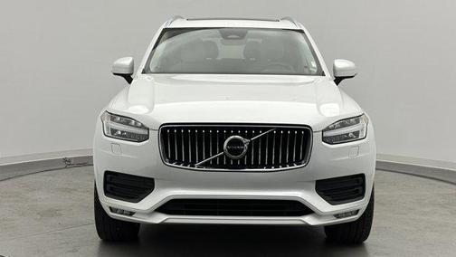 2023 Volvo XC90 B5 Core