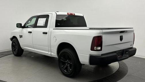 2024 RAM 1500 Classic Warlock Crew Cab 4x2 5'7' Box