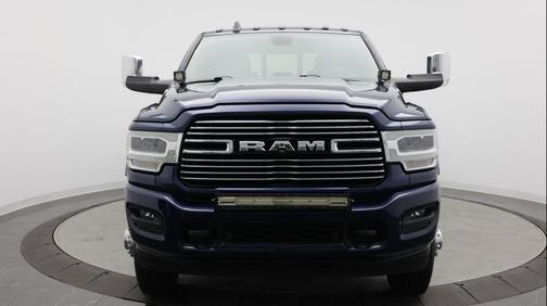 Patriot Blue Pearlcoat 2020 RAM 3500 Laramie Crew Cab 4x4 8' Box