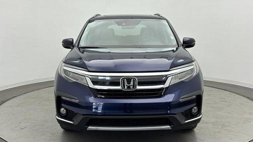 2022 Honda Pilot Touring 8-Passenger