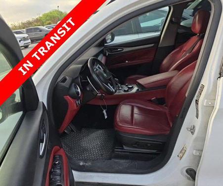2019 Alfa Romeo Stelvio Sport