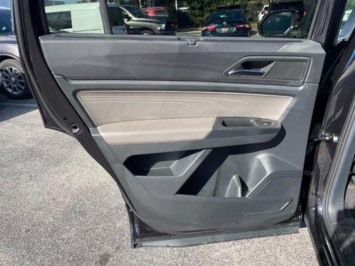 2021 Volkswagen Atlas 3.6 V6 SE w/ Technology for sale in Jacksonville, FL - image 21