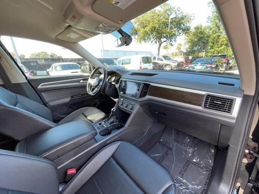 2021 Volkswagen Atlas 3.6 V6 SE w/ Technology for sale in Jacksonville, FL - image 31