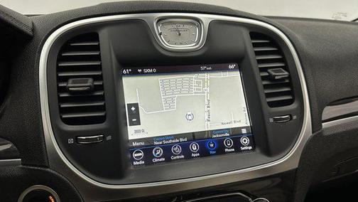 2021 Chrysler 300 Touring