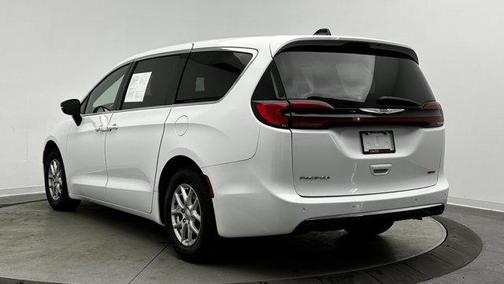 2025 Chrysler Pacifica L