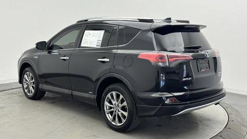 2018 Toyota RAV4 Hybrid SE