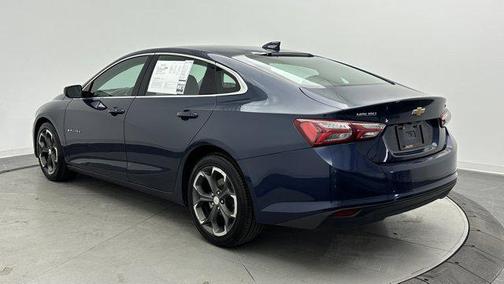 2022 Chevrolet Malibu FWD LT