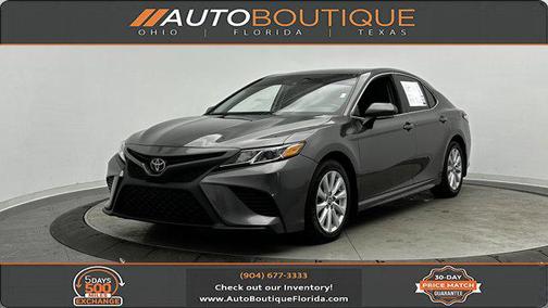 2020 Toyota Camry SE