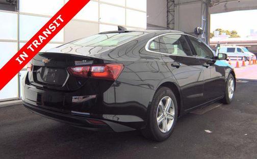Mosaic Black Metallic 2023 Chevrolet Malibu FWD 1LT