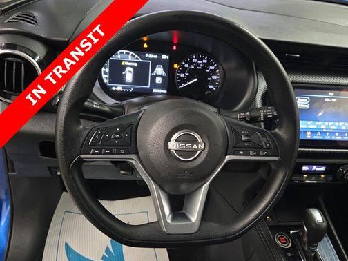 2022 Nissan Kicks SV