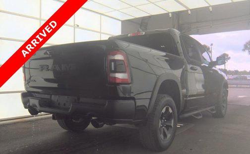 Diamond Black Crystal Pearlcoat 2019 RAM 1500 Rebel