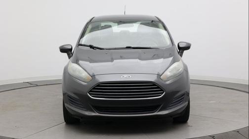 Magnetic Metallic 2018 Ford Fiesta SE