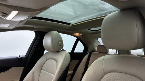 2016 Mercedes-Benz C-Class C 300 4MATIC Luxury