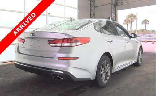2020 Kia Optima LX
