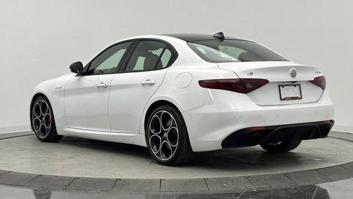 2022 Alfa Romeo Giulia Ti