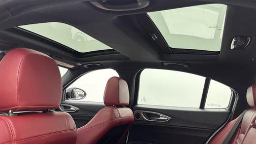 2022 Alfa Romeo Giulia Ti