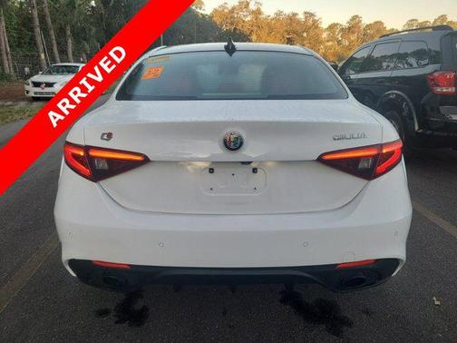 2022 Alfa Romeo Giulia Ti