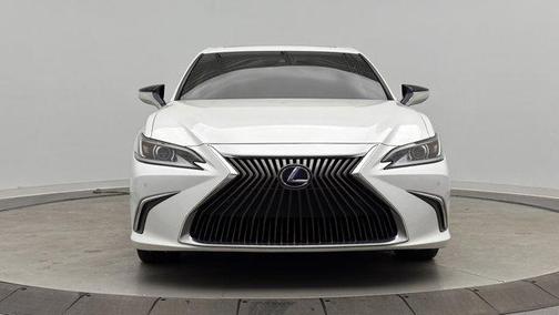 2020 Lexus ES 300h Base