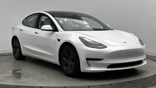 2023 Tesla Model 3 Standard Range