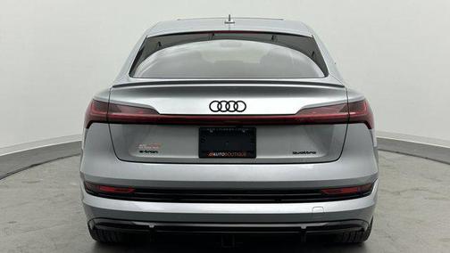 2022 Audi e-tron Sportback S line Premium Plus